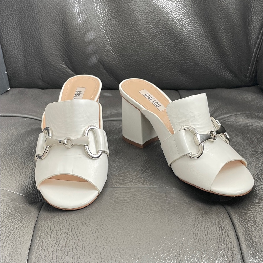 Women's white Block Heel Mules